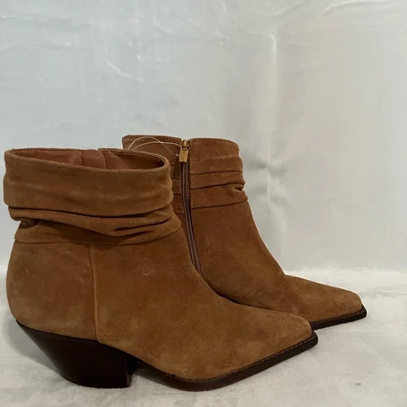 SOLD NWOT Vince Camuto Nerlinji Slouched Western - Picture 2 of 4